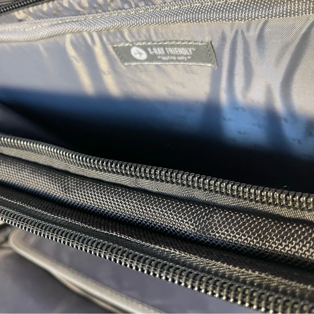 Brenthaven ProStyle II-XF Laptop Messenger Bag TSA Travel Briefcase Black